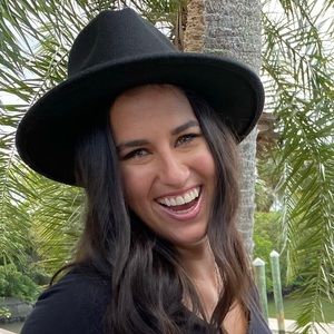 Meet your Posher, Betsy